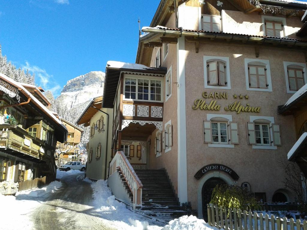 Garni Stella Alpina Hotel Canazei Exterior foto